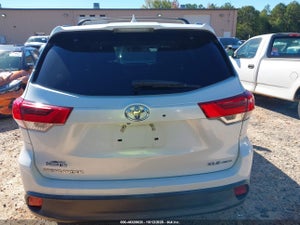 2018 TOYOTA HIGHLANDER XLE