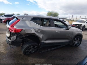 2020 VOLVO XC40 T5 INSCRIPTION