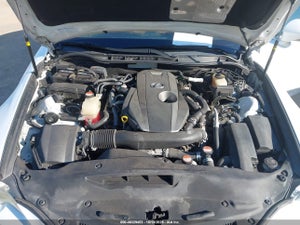 2016 LEXUS IS 200T