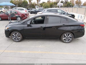 2021 NISSAN VERSA SV XTRONIC CVT