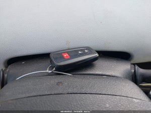 2021 TOYOTA PRIUS XLE