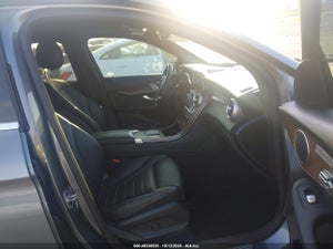 2022 MERCEDES-BENZ GLC 300 SUV
