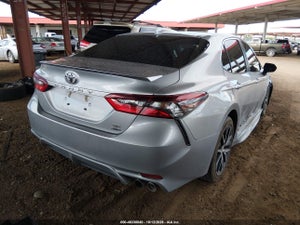 2022 TOYOTA CAMRY SE AWD