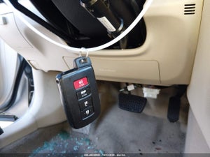 2016 TOYOTA CAMRY XLE V6