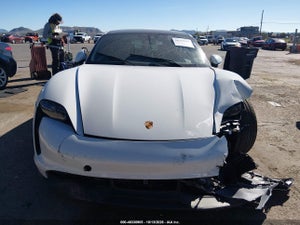 2022 PORSCHE TAYCAN