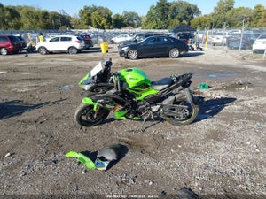 2024 KAWASAKI EX650 P