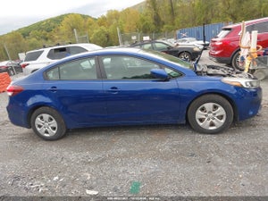 2017 KIA FORTE LX