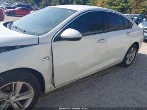 2019 BUICK REGAL SPORTBACK FWD PREFERRED