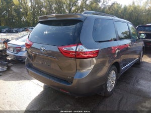 2017 TOYOTA SIENNA XLE 8 PASSENGER