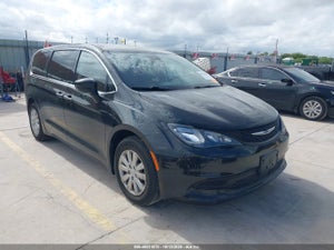 2021 CHRYSLER VOYAGER L