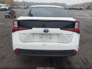 2019 TOYOTA PRIUS XLE