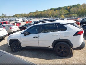 2023 TOYOTA RAV4 HYBRID XLE