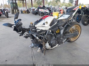 2022 YAMAHA YZFR7