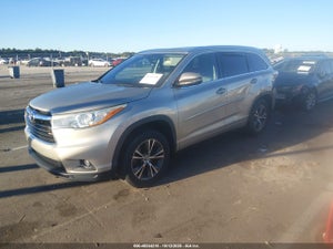 2016 TOYOTA HIGHLANDER XLE V6