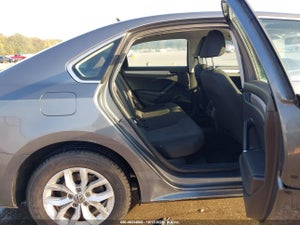 2017 VOLKSWAGEN PASSAT 1.8T S