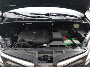 2020 TOYOTA SIENNA LE