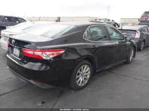 2018 TOYOTA CAMRY LE