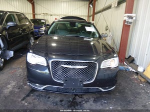 2018 CHRYSLER 300 LIMITED AWD
