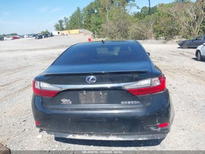 2018 LEXUS ES 300H