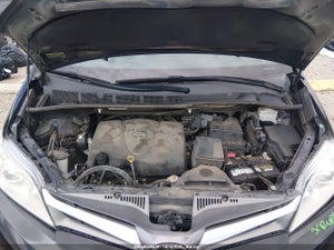 2019 TOYOTA SIENNA XLE 8 PASSENGER