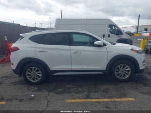 2017 HYUNDAI TUCSON SE PLUS