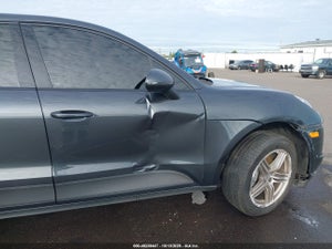 2020 PORSCHE MACAN