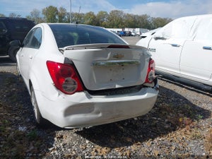 2016 CHEVROLET SONIC LT MANUAL