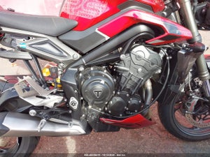 2025 TRIUMPH MOTORCYCLE STREET TRIPLE 765 RS