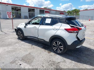 2019 NISSAN KICKS SR