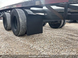 2023 CAL TEX CAR HAULER
