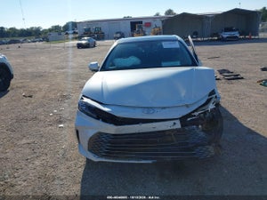 2025 TOYOTA CAMRY XLE