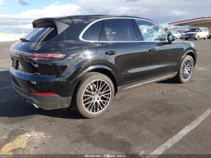 2021 PORSCHE CAYENNE