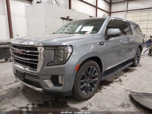 2022 GMC YUKON XL 4WD SLT