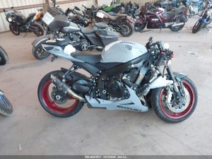 2023 SUZUKI GSX-R600
