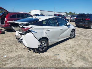 2017 TOYOTA PRIUS FOUR
