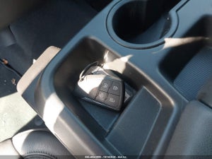 2025 GMC SIERRA 1500 2WD  SHORT BOX SLT
