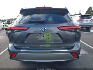 2023 TOYOTA HIGHLANDER HYBRID PLATINUM