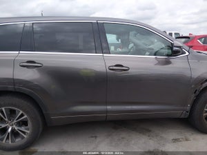 2018 TOYOTA HIGHLANDER LE PLUS