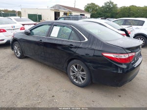 2016 TOYOTA CAMRY SE