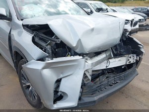 2018 TOYOTA HIGHLANDER LE