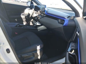 2020 TOYOTA C-HR XLE
