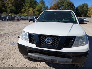 2016 NISSAN FRONTIER SL/SV