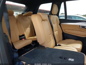 2017 VOLVO XC90 T6 MOMENTUM