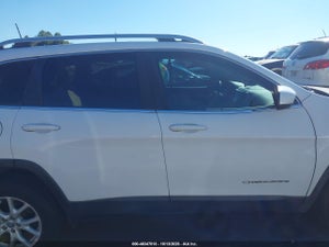 2017 JEEP CHEROKEE LATITUDE FWD