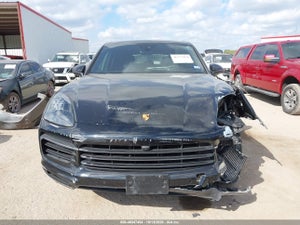 2020 PORSCHE CAYENNE
