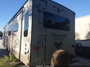 2018 FOREST RIVER FLAGSTAFF