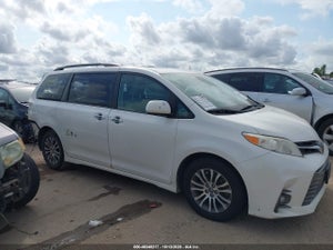 2019 TOYOTA SIENNA XLE 8 PASSENGER