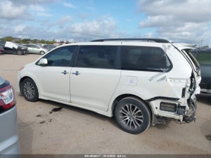 2019 TOYOTA SIENNA XLE 8 PASSENGER