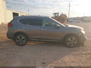 2017 NISSAN ROGUE SL