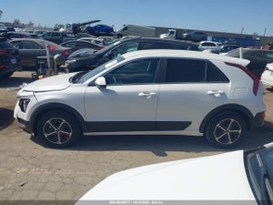 2025 KIA NIRO LX